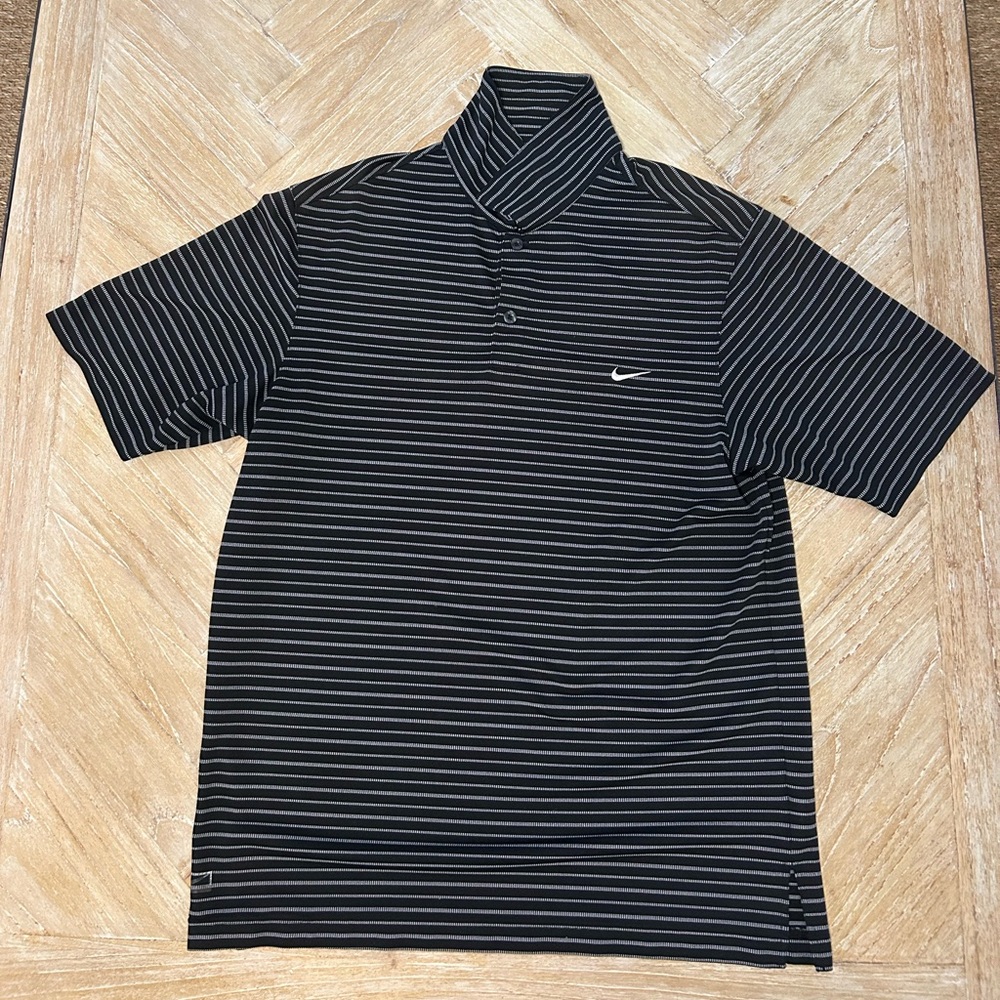 Nike Dri Fit Golf Polo Striped Size Small